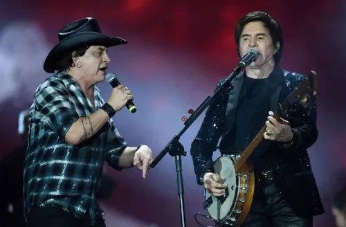 'Evidências' é a música mais tocada em shows no Brasil em 2025