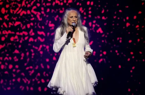Maria Bethânia lança samba em que canta a religiosidade do Brasil