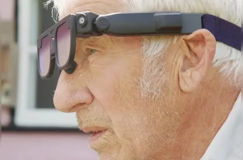 Óculos inteligentes ajudam pessoas com demência a lembrar nomes