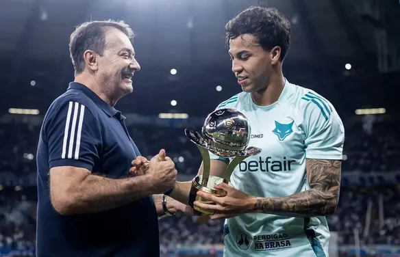 Cruzeiro encerra negociações e mantém Kaio Jorge no elenco