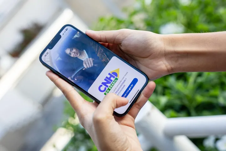 Em todo o Brasil, mais de 1,3 milhão de requerimentos já foram feitos pelo aplicativo CNH do Brasil