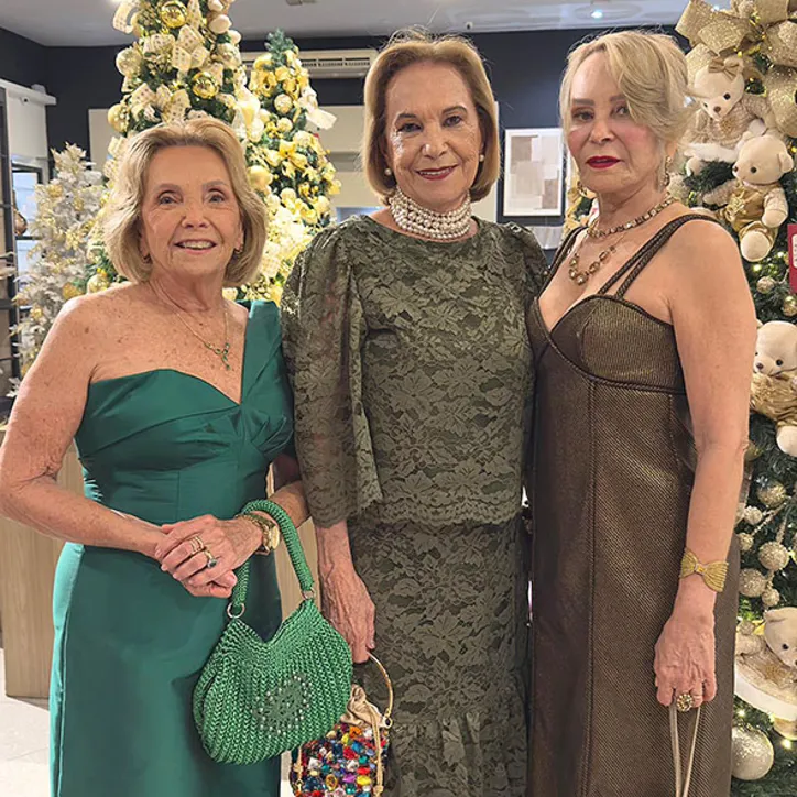 Imagem ilustrativa da imagem Bonton recebeu lote extra de fashionables para confraria natalina deste colunista