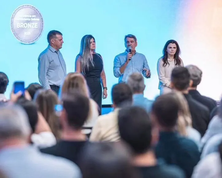 Imagem ilustrativa da imagem Diretoria do Sebrae comandou a cerimônia de premiação do Selo de Referência em Atendimento ao Empreendedor