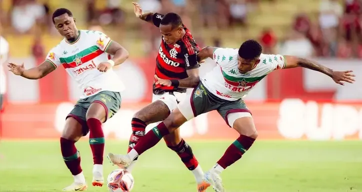 Em jogo antecipado, Flamengo só empata com a Portuguesa