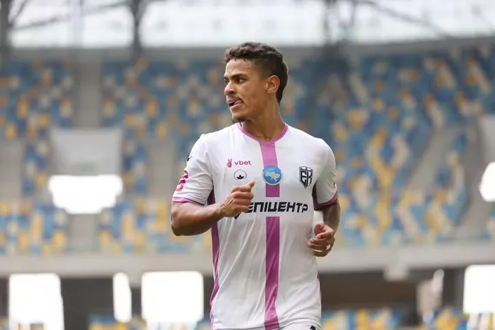 Volante Geovane é um dos alvos para reforçar o CRB em 2026