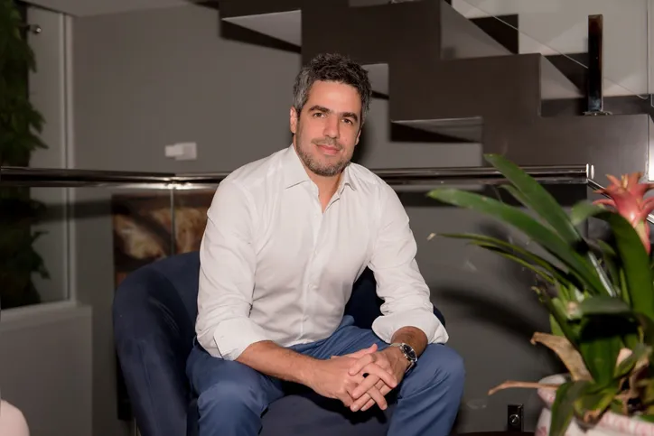 Imagem ilustrativa da imagem Interview com Rodrigo Rosa, sócio e idealizador do Réveillon da Barra