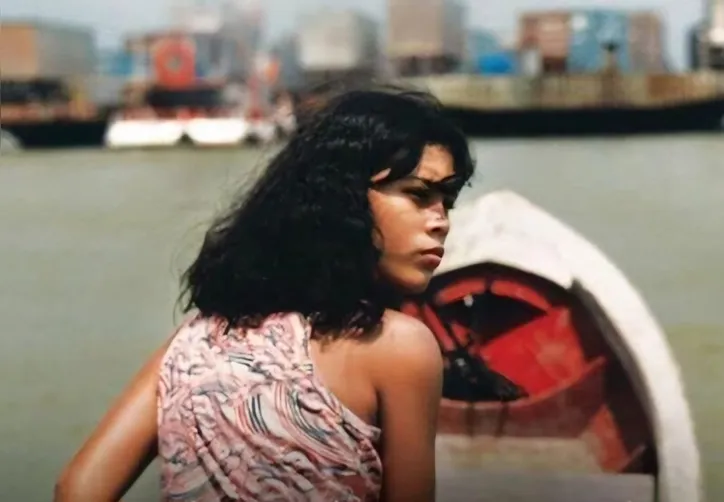 Imagem ilustrativa da imagem ‘Manas’: a água que afoga o silêncio