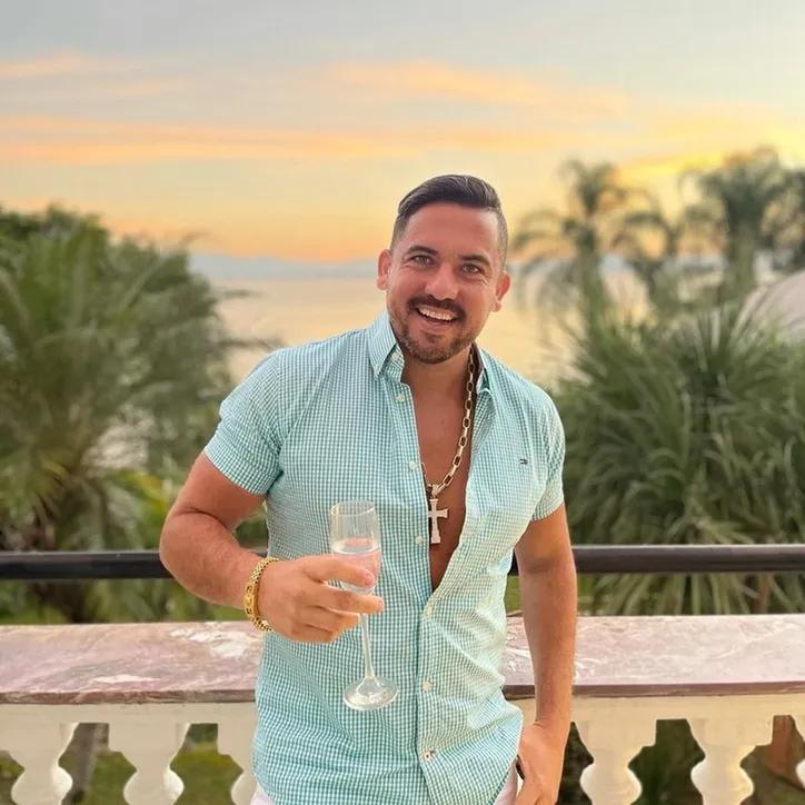 A condenação do influenciador Kel Ferreti a 10 anos de prisão por estupro foi vista como uma resposta rígida contra a impunidade