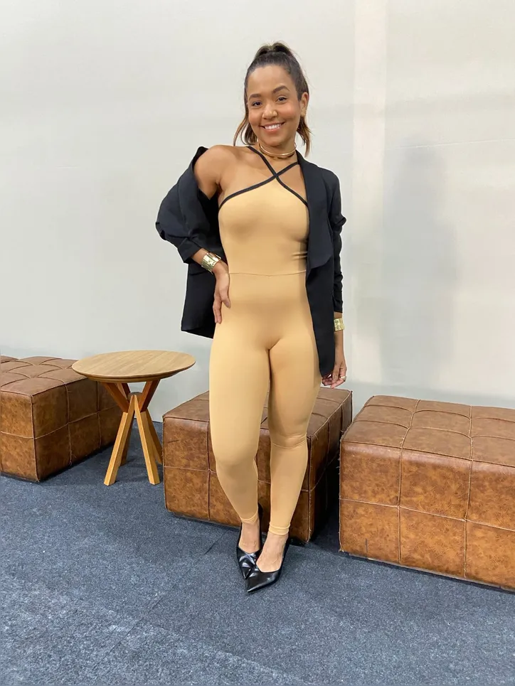 Vanessa Severo tem uma marca de roupa fitness e é adepta ao estilo athleisure