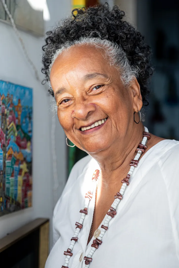 Imagem ilustrativa da imagem Rosa Mossoró, a herdeira da noite maceioense que reinventou a boemia