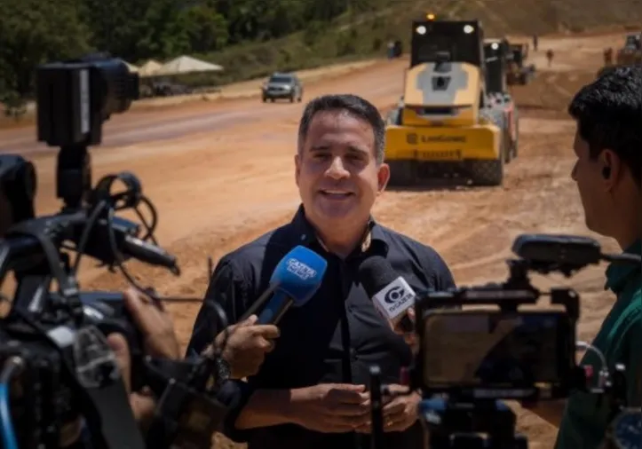 Bem avaliado, o Governador Paulo Dantas tem papel estratégico na articulação para sua sucessão e na definição de alianças