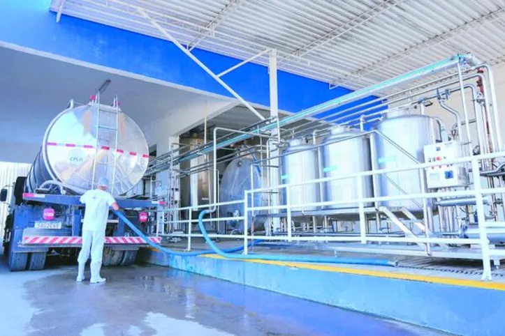 Unidade de Beneficiamento de Leite (UBL) da CPLA, primeira fábrica da agricultura familiar de Alagoas voltada para o segmento, entrou em operação em junho de 2022