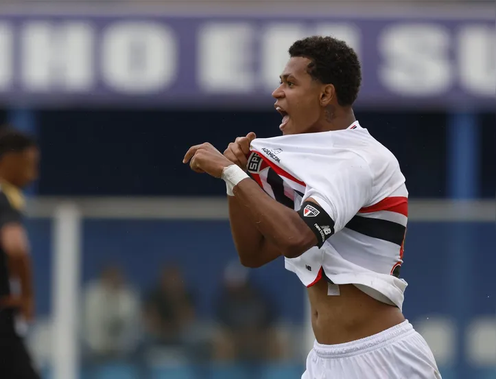 Natural de Piranhas-AL, Paulinho fez o terceiro gol do Tricolor