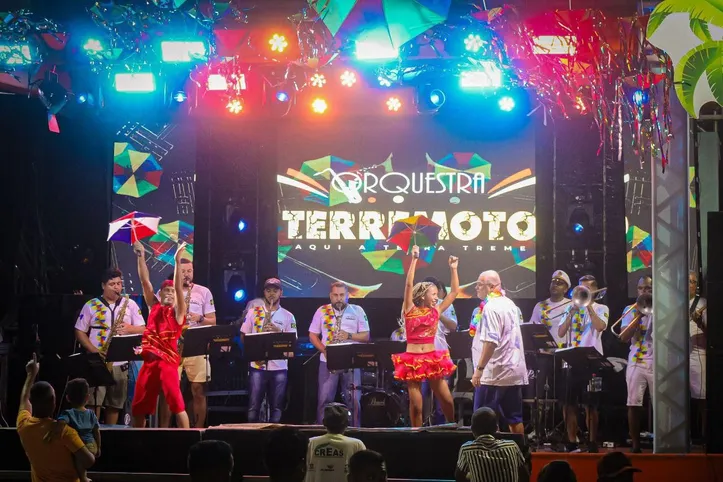 Orquestra Terremoto faz sucesso no Carnaval em Alagoas