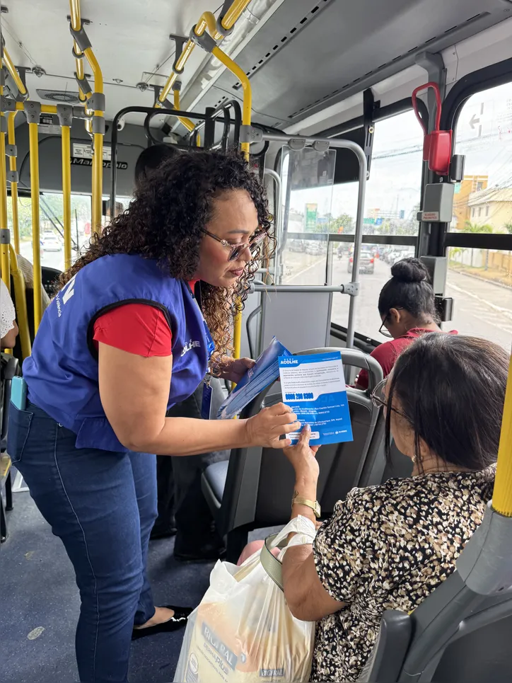 Ônibus da capital receberam a campanha de conscientização