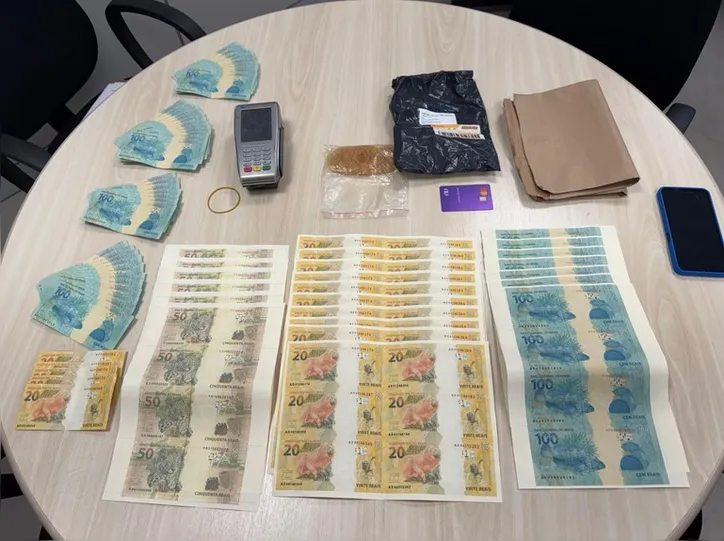 Polícia Federal retira notas falsificadas de circulação