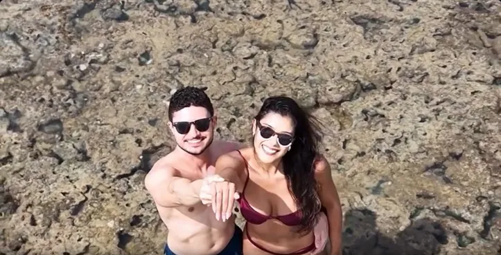 Imagem ilustrativa da imagem Coral em formato de coração atrai pedidos de casamento em Maceió