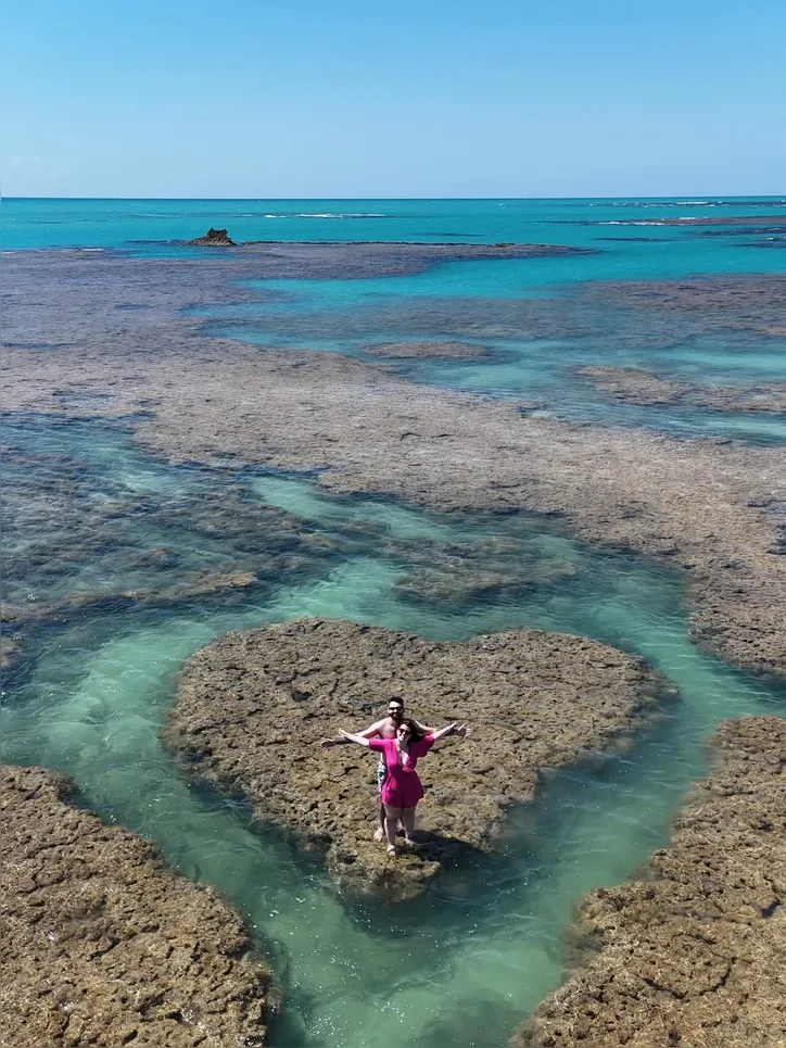 Imagem ilustrativa da imagem Coral em formato de coração atrai pedidos de casamento em Maceió
