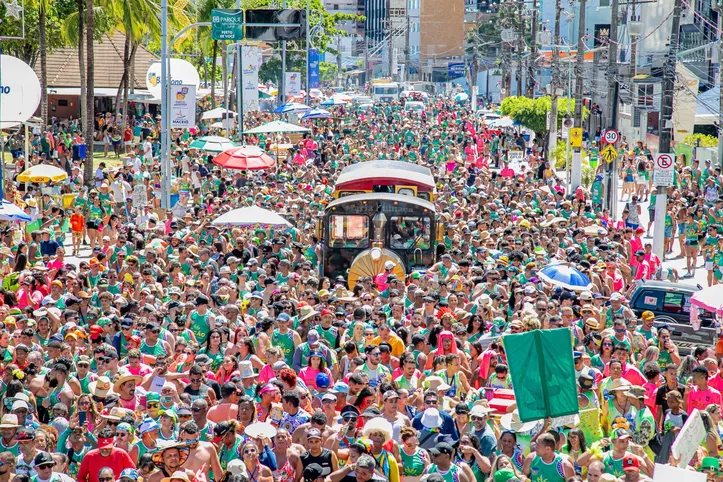 Imagem ilustrativa da imagem Depois do apito, vem o frevo