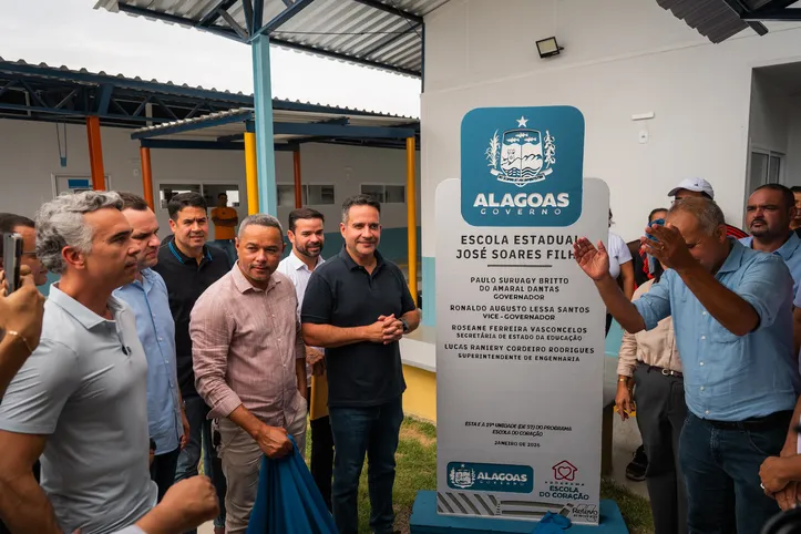 Paulo Dantas inaugurou ontem as novas instalações de escola