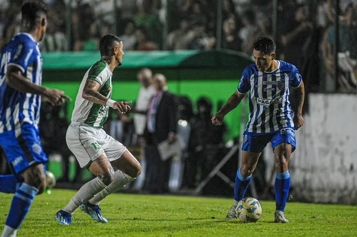 Azulão quer manter invencibilidade no Alagoano diante do Murici