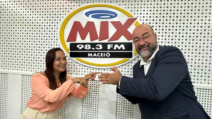 Liara Nogueira retorna ao rádio e passa a apresentar o Jornal da Mix
