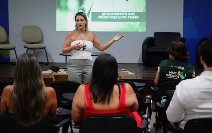 Médicos foram recebidos por integrantes da Sesau e do MS.