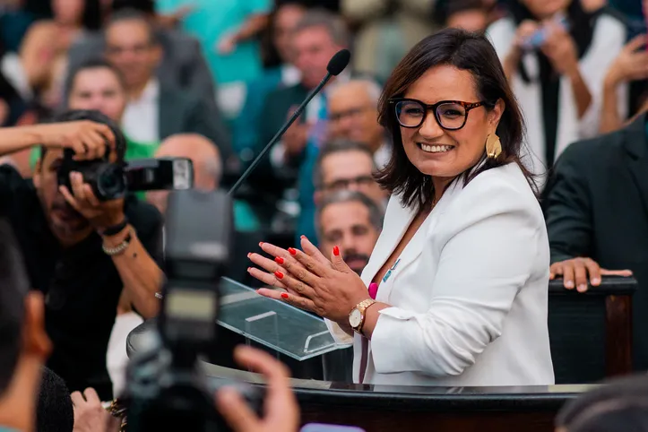 Renata dos Santos diz que pagamento do salário dos servidores é prioridade do governador Paulo Dantas