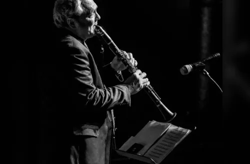 Músico Ken Peplowski é encontrado morto em navio