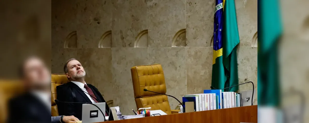 Ministro Dias Toffoli deixa relatoria de investigação sobre o Banco Master
