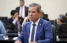 Falta de definição de JHC atrasa palanque de Flávio Bolsonaro em AL