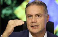 Renan Filho nega acordo com JHC e descarta aliança com Lira