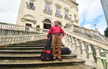 Rima afiada do mestre João de Lima é atração no Theatro Homerinho