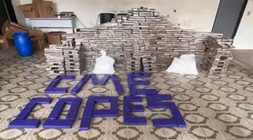 Caminhão interceptado leva polícia a depósito com 650 kg de drogas em Arapiraca