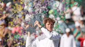 Sinner bate Medvedev  e iguala feitos de Federer e Djokovic