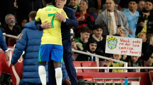 Ancelotti quer Seleção com equilíbrio, atitude e qualidade em campo - Imagem