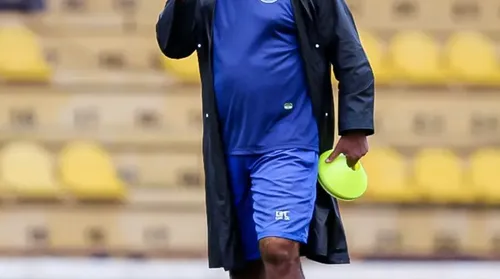 CSA anuncia Moacir Júnior como novo técnico - Imagem