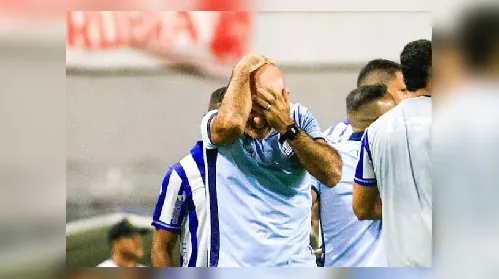 CSA demite o técnico Itamar Schülle e já tem outros nomes no radar - Imagem