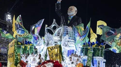 Enredo pró-Lula custou R$ 9,6 mi e teve reunião no Planalto - Imagem