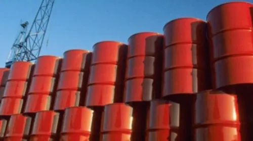 EUA autorizam compra de petróleo russo em trânsito por 30 dias - Imagem