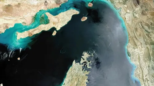 Fechamento do Estreito de Ormuz faz preço do petróleo disparar - Imagem