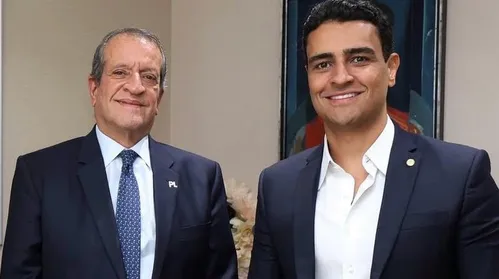JHC reúne base aliada e anuncia pré-candidatura ao governo pelo PSDB - Imagem