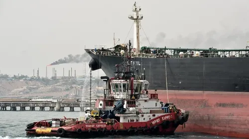 Marinha americana pode escoltar petroleiros no Estreito de Ormuz - Imagem