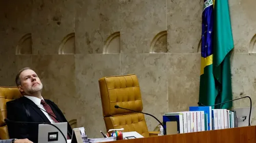 Ministro Dias Toffoli deixa relatoria de investigação sobre o Banco Master - Imagem