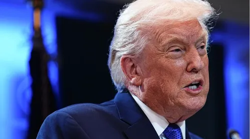 Trump estende até o dia 6 de abril trégua em ataques a usinas do Irã - Imagem