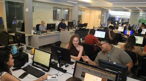 Um dia na redação: há 92 anos, o que é notícia está na Gazeta - no papel ou digital - Imagem