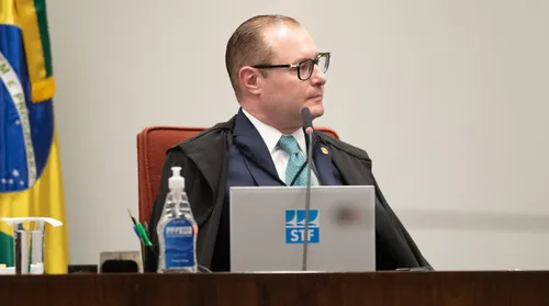 Zanin é sorteado novo relator de pedido por CPI do Master na Câmara - Imagem