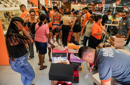 Confiança do comércio de Maceió cai mais de 9%, aponta pesquisa