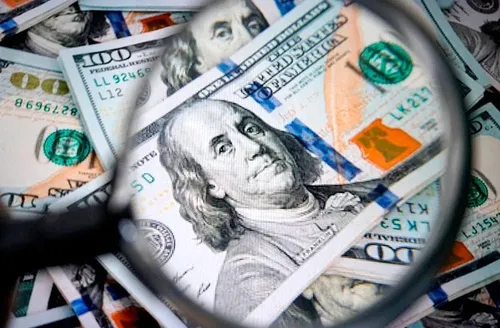 Dólar sobe e Bolsa derrete com caos contínuo criado pela guerra EUA-Irã