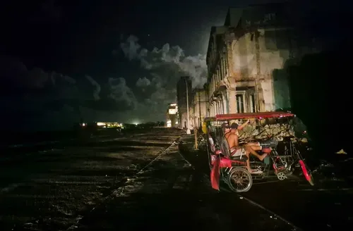 Flotilha com 30 toneladas de ajuda humanitária chega a Cuba